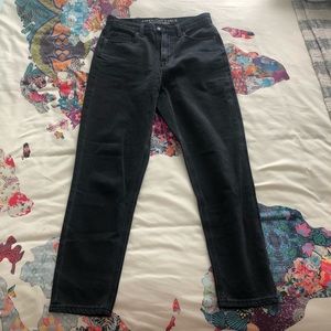 American Eagle MOM jeans (short)